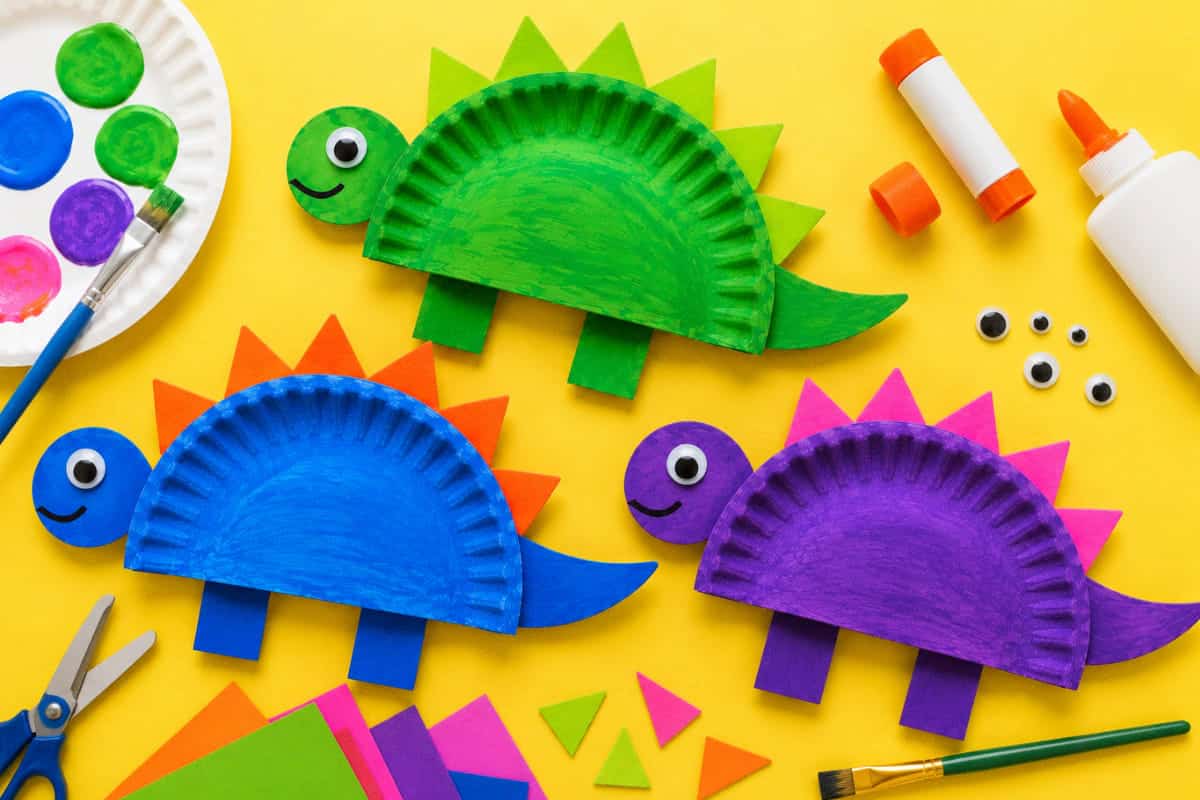 Easy Paper Plate Dinosaur Craft for Kids (A Roaring Fun Preschool Activity!)
